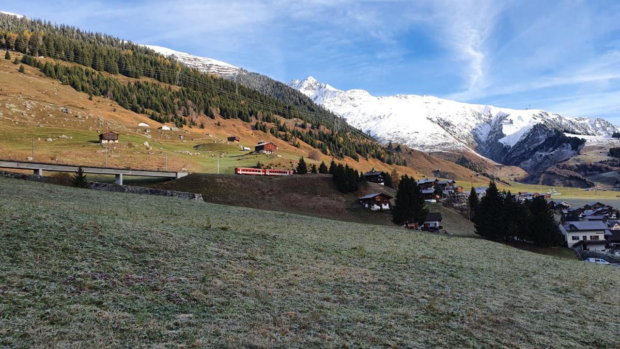 זדרון Yeti Lodge מראה חיצוני תמונה