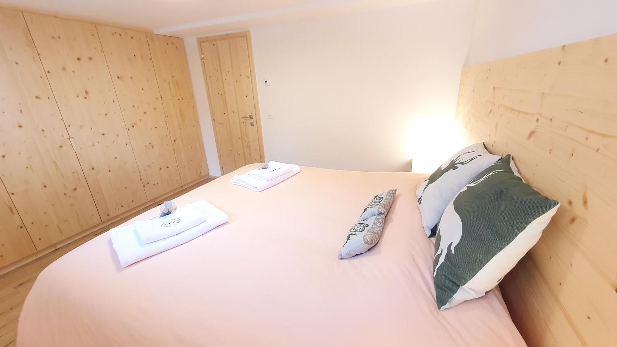 זדרון Yeti Lodge חדר תמונה