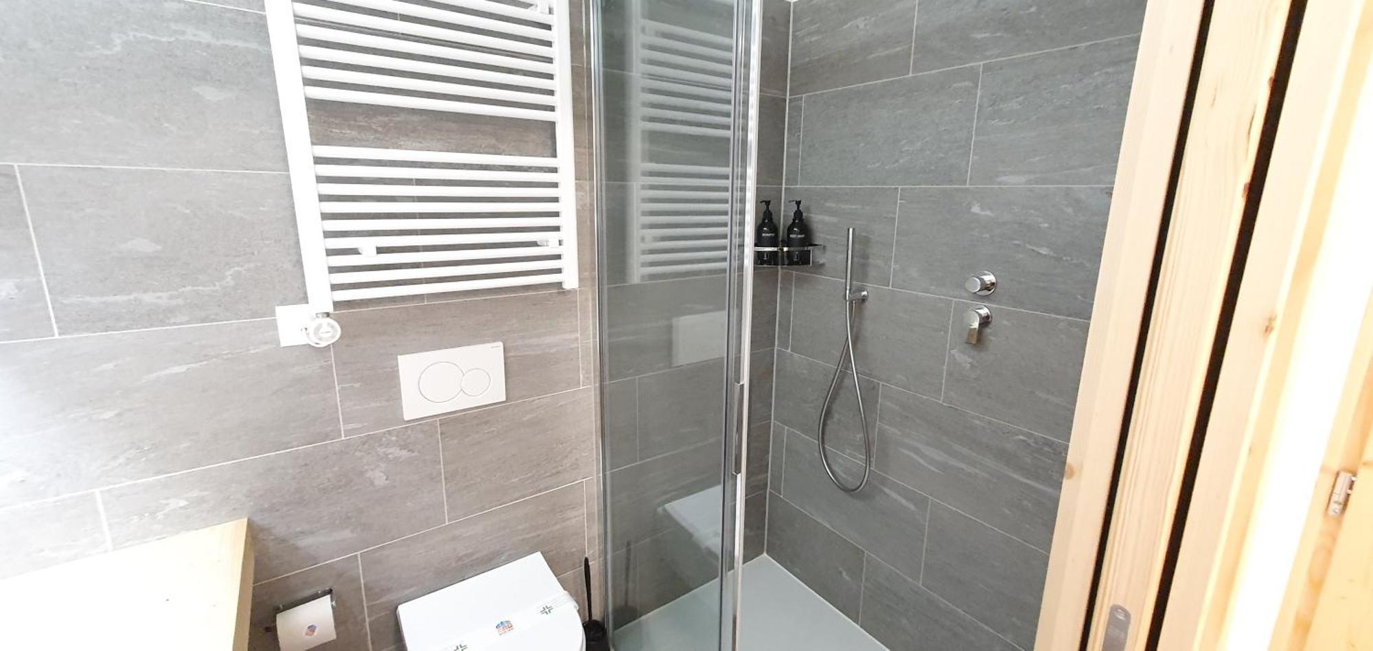 זדרון Yeti Lodge מראה חיצוני תמונה