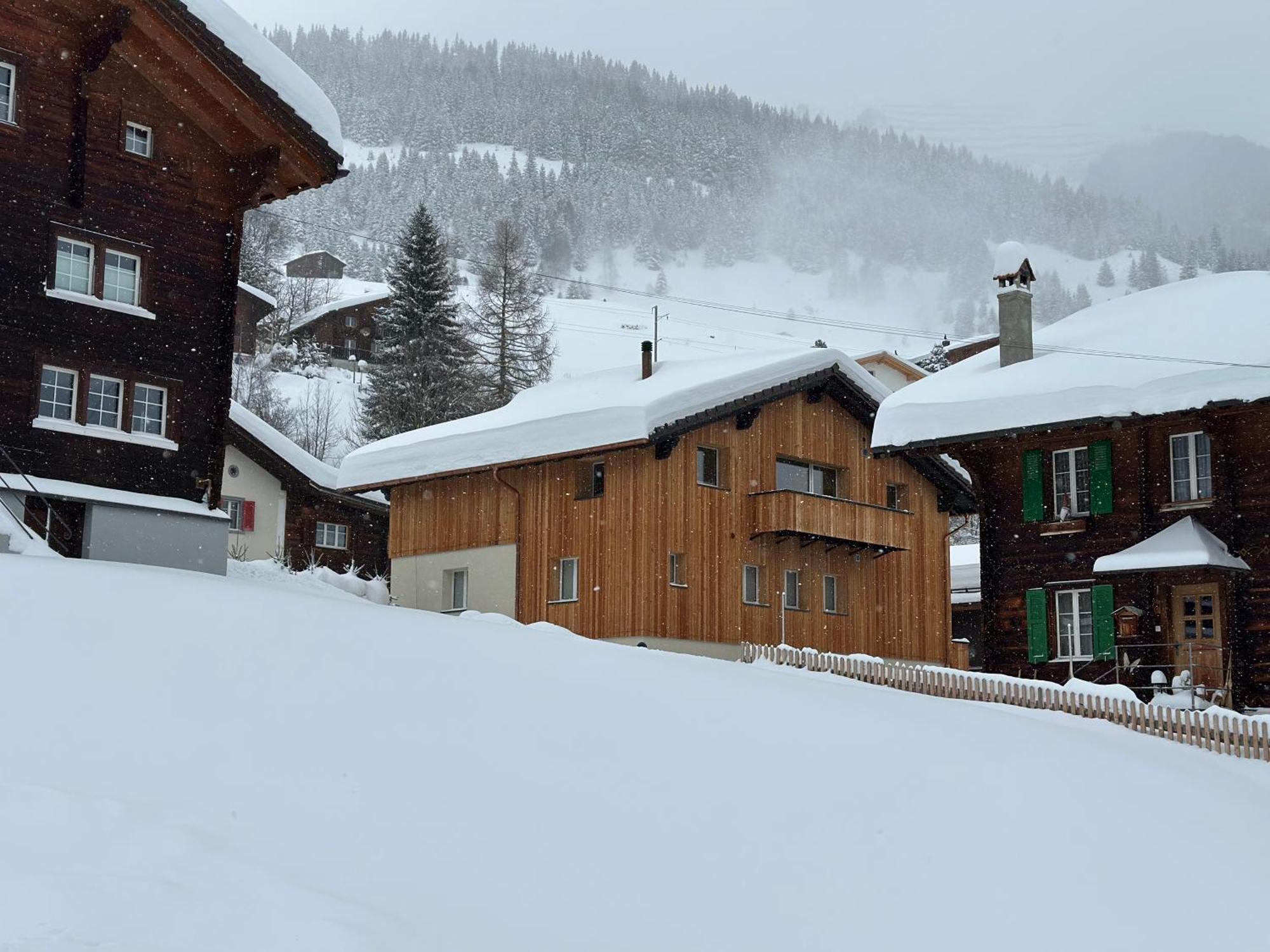 זדרון Yeti Lodge מראה חיצוני תמונה